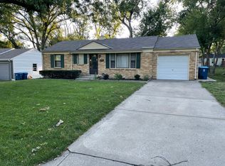 7332 Birch St, Prairie Village, KS 66208