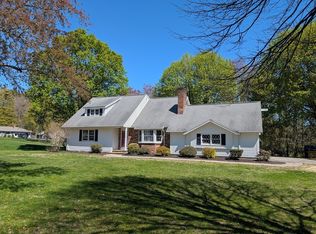 124 Plain Rd, South Deerfield, MA 01373