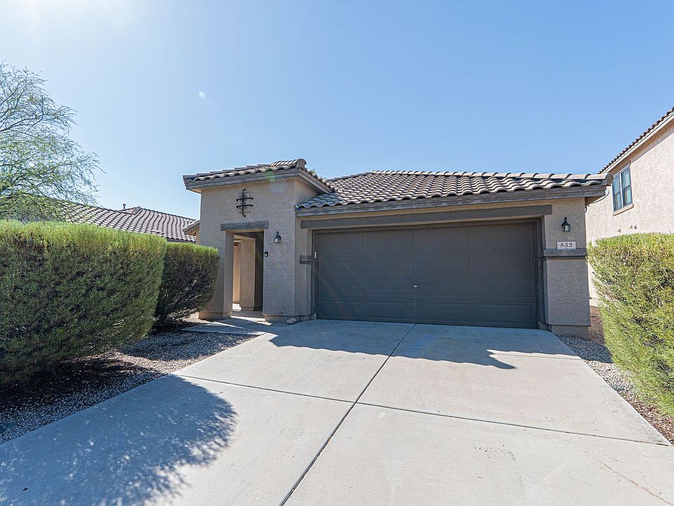 1st image of 852 E Desert Rose Trl