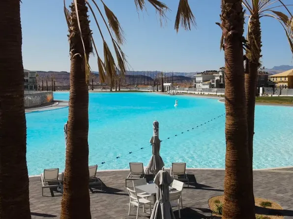 5801 S Garnet Dr, Saint George, UT