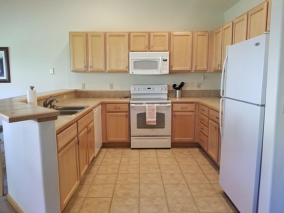 3rd image of 3384 Covey Cir