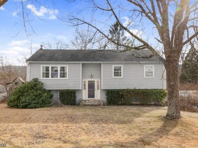 22 Slope Dr, Hackettstown, NJ, 07840