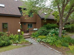 464 Field Rd #82, Stowe, VT 05672