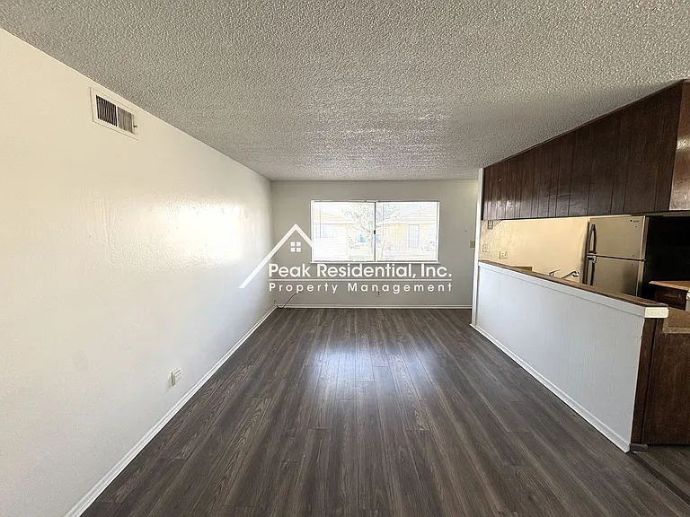 7368 Franklin Blvd #4 — Photo 7