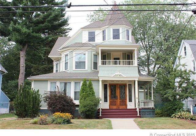1st image of 270 Alden Ave #1