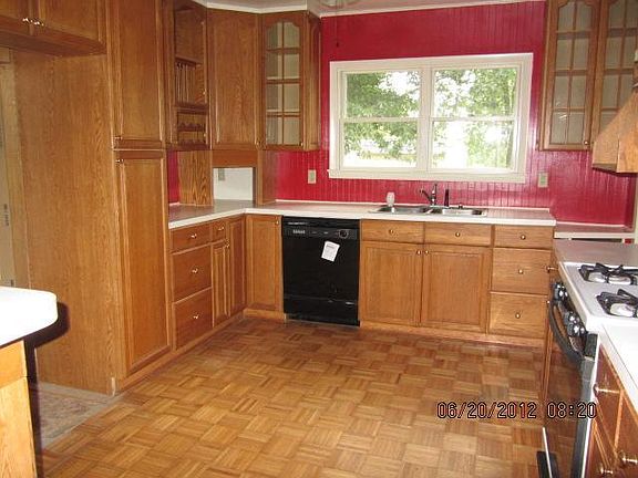 4th image of 805 E Monroe St