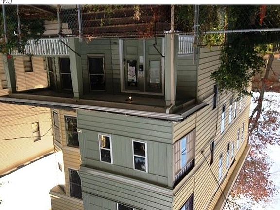 2nd image of 756 Hancock Ave