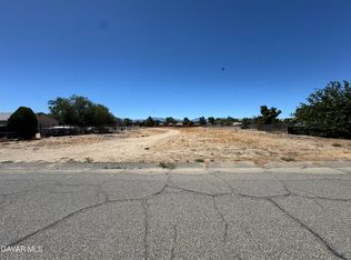 Valeport Ave, Lancaster, CA 93535