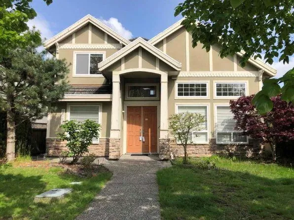 9080 Rideau Gate, Richmond, BC V7A 5K1