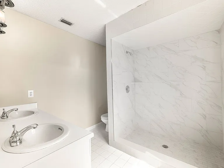 119 Palm Valley Woods Dr — Photo 28
