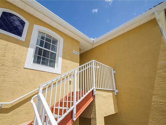 3rd image of 12201 Indian Creek Dr #12B