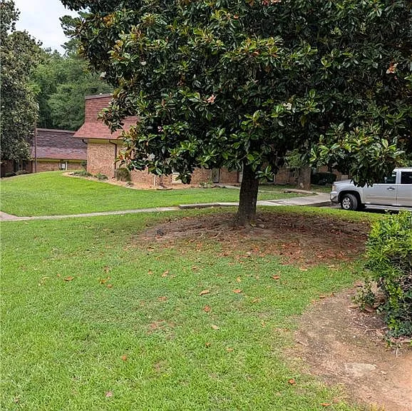 201 Peyton Pl SW — Photo 17