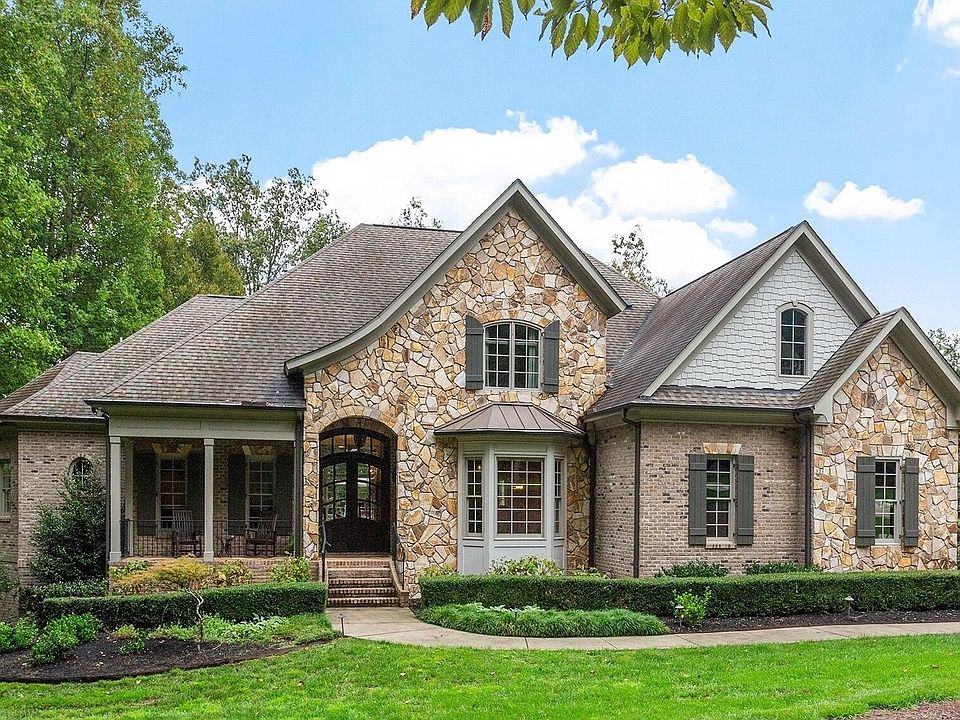 1st image of 1612 Barony Lake Way