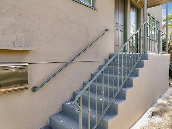 2nd image of 4622 Park Blvd