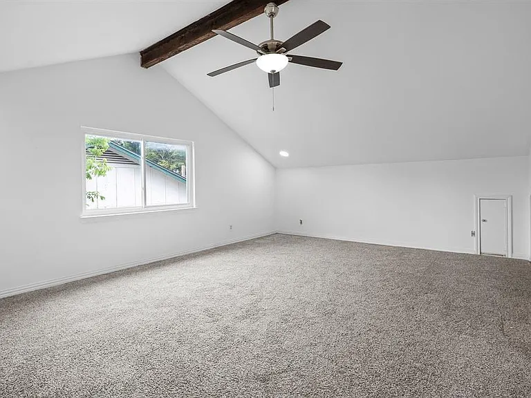 1401 Meadowmear Dr — Photo 21
