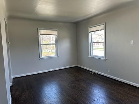 2nd image of 4271 Ellwood Ave