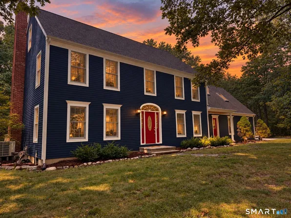 2 Myrica Way, Old Lyme, CT 06371
