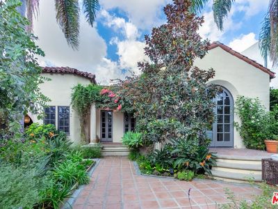419 N Flores St, Los Angeles, CA, 90048