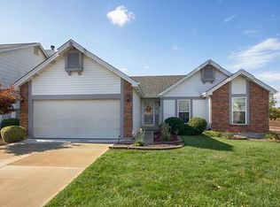 4309 Kensington Manor Dr, Saint Louis, MO 63128