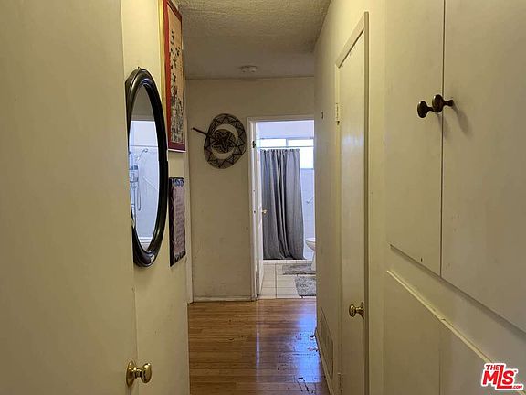 4th image of 21012 Doble Ave