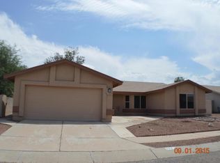 5883 S Blucher Dr, Tucson, AZ 85746