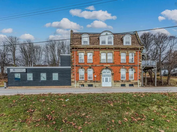 82 Church St, Pictou, NS B0K 1H0