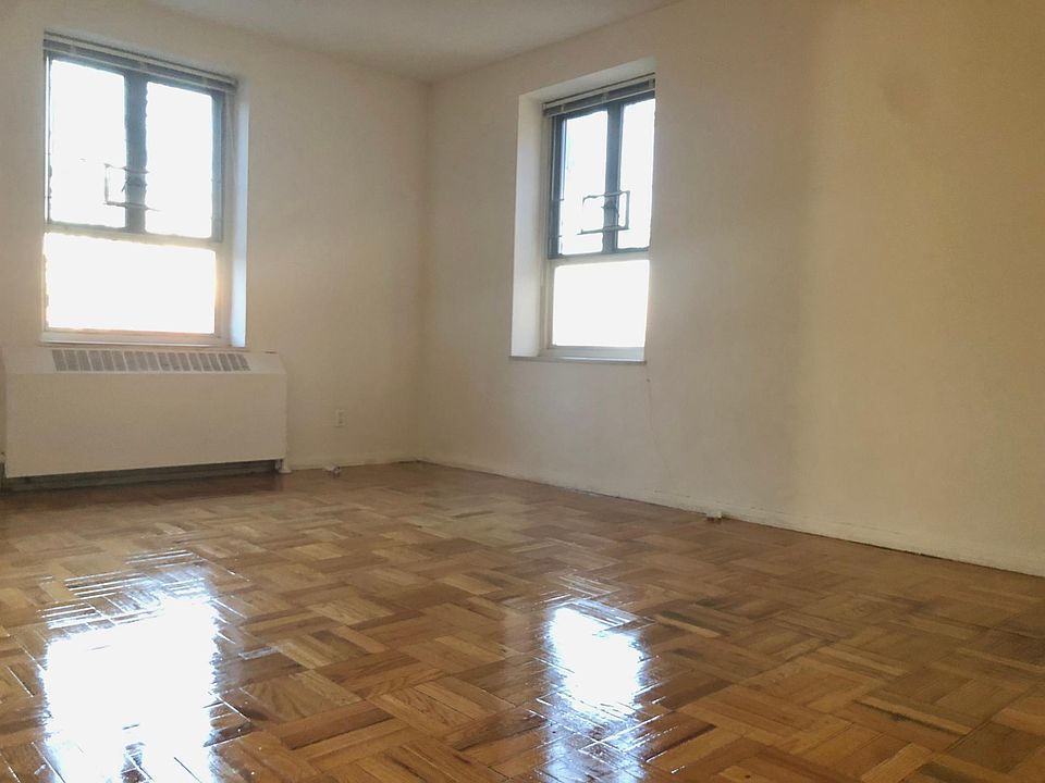 1st image of 69-02B 186th St Floor 3