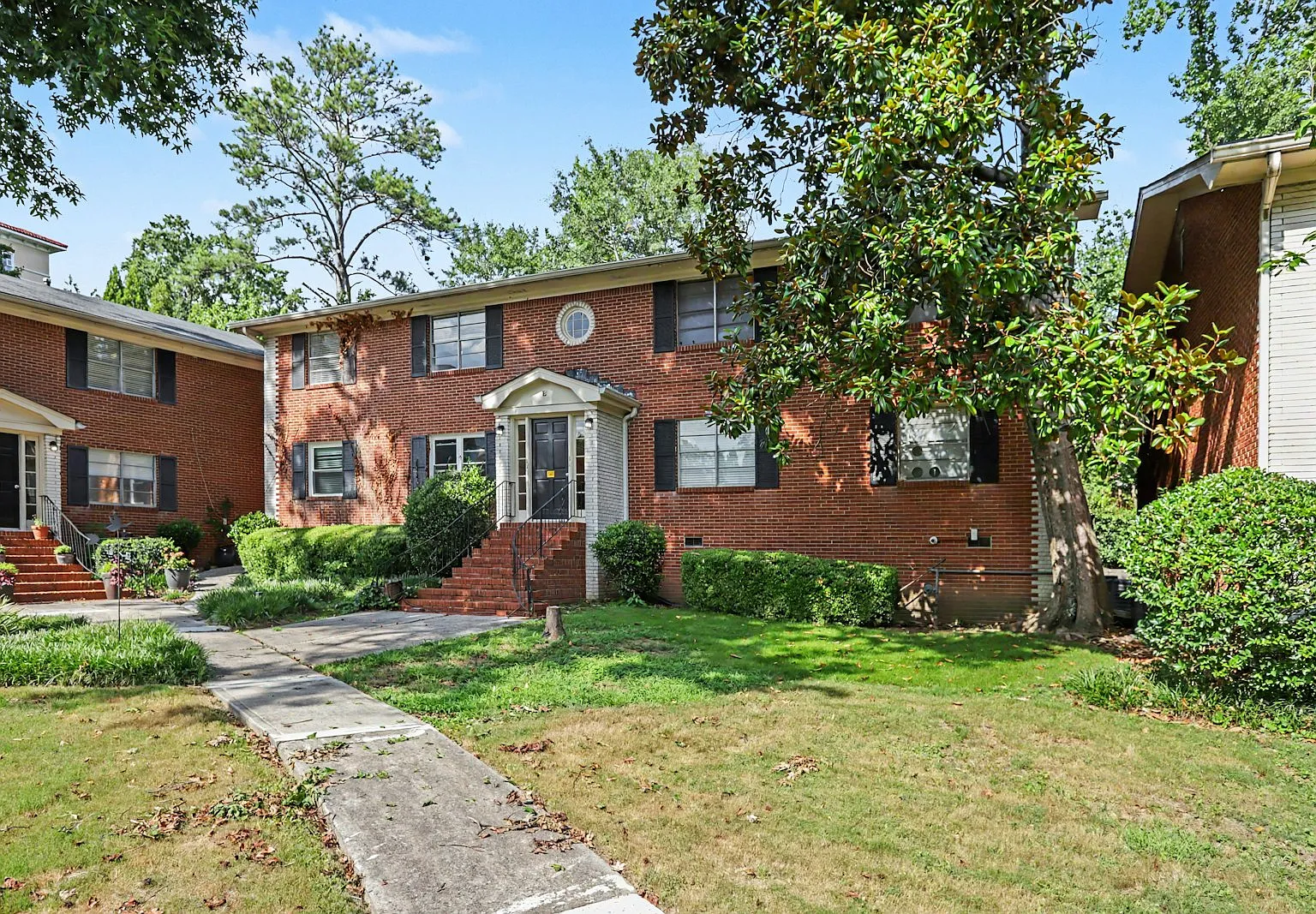 3535 Roswell Road Northeast, Unit E2 — Photo 2