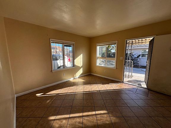 2nd image of 2124 N Sierra Way