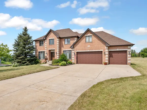 15673 Cobb Ct, Millbrook, IL 60536