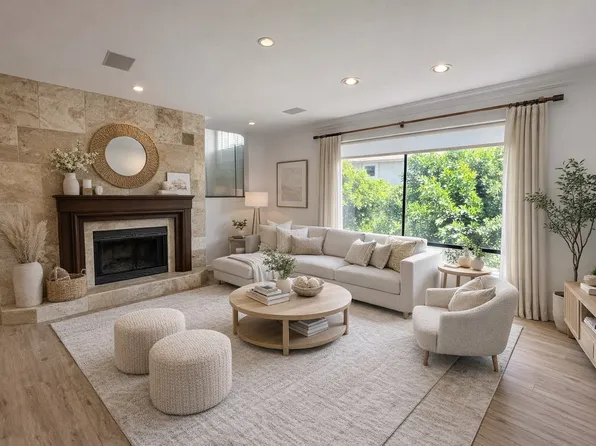 1733 Brockton Ave APT 3, Los Angeles, CA 90025