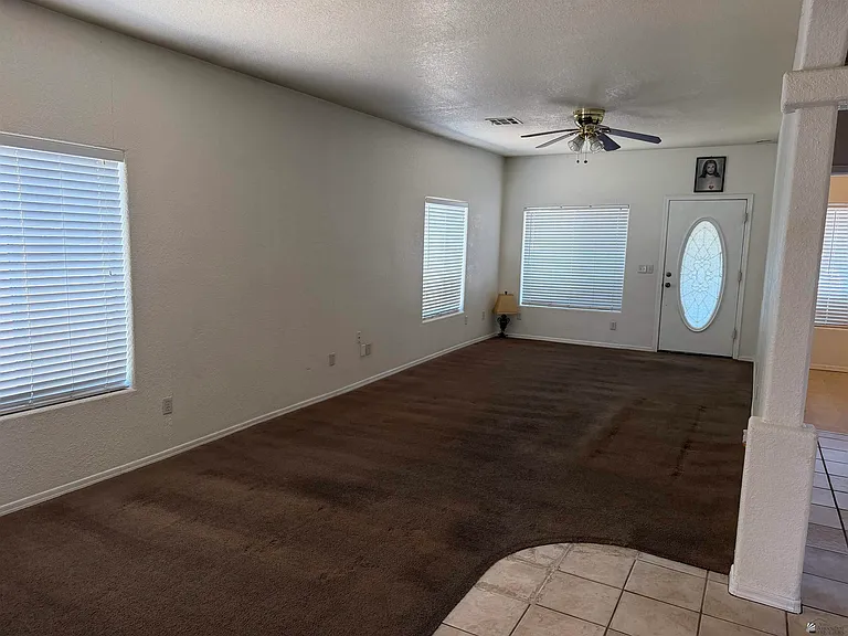 804 S Dora Ave — Photo 3