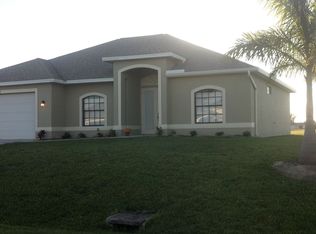1912 NE 7th Ave, Cape Coral, FL 33909