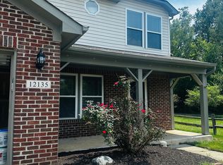 12135 Sagamore Woods Dr, Fishers, IN 46037