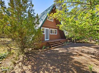 3355 Rim Lakes Dr, Overgaard, AZ 85933