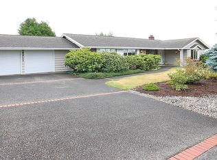 8911 NE 19th St, Bellevue, WA 98004