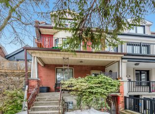 542 Crawford St, Toronto, ON M6G 3J8