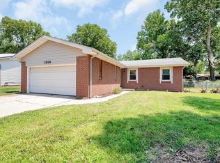 1216 Joann Dr, Mulvane, KS 67110