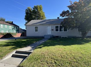 811 Torbett St, Richland, WA 99354