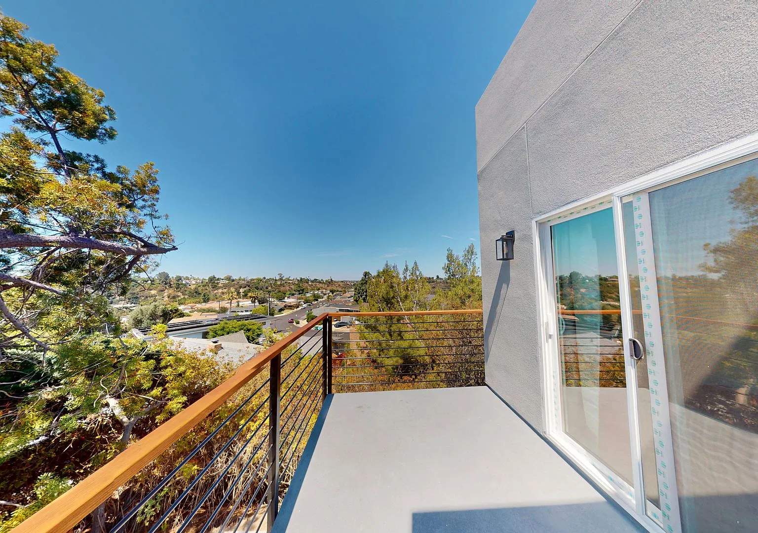 Newly Built in 2026 5 Bed / 2 Bath House on Faber - Close Walk to Campus! — Photo 3