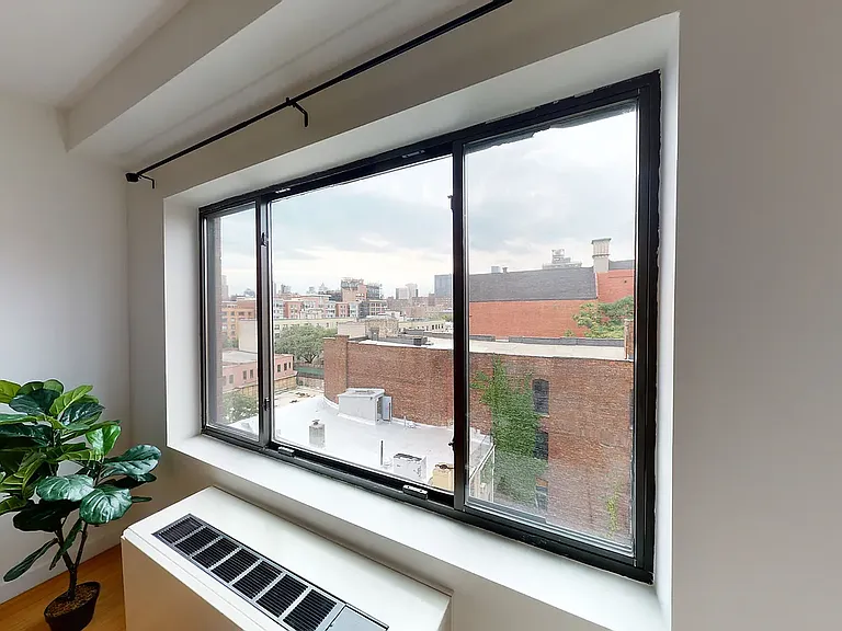 353 E 104th St #7D — Photo 3