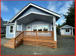 256 Otter Ct, Ocean Shores, WA