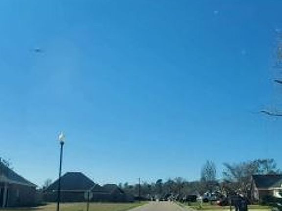 5th image of 23823 Southpoint Dr