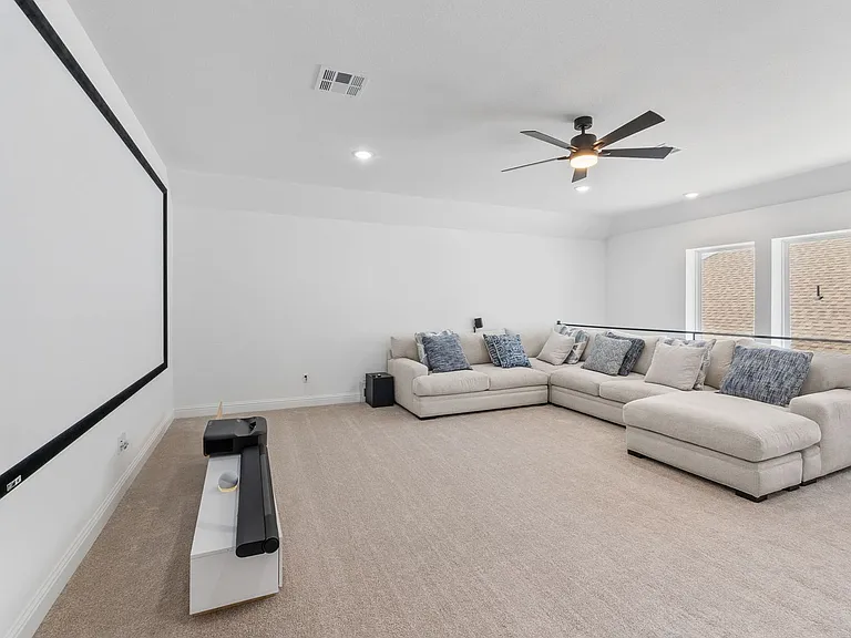 125 Plainsman Ln — Photo 30