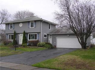 47 Saint Johns Dr, Rochester, NY 14626