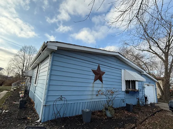 439 Huntsbridge Rd, Matteson, IL 60443
