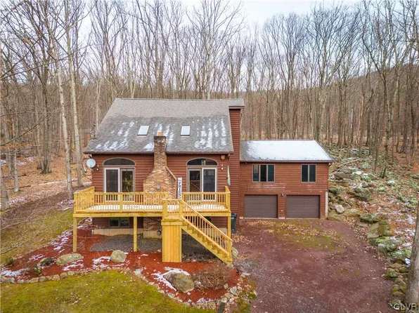 4 Seneca Cir, Hazleton, PA 18202