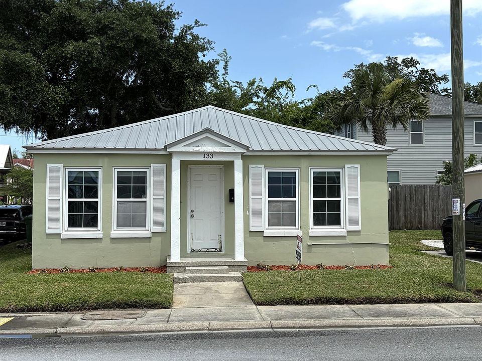 1st image of 133 Riberia St