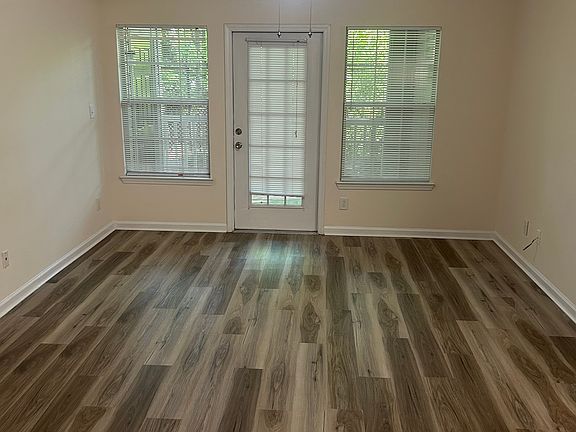 4th image of 72 Hamilton Ave NW APT 2120