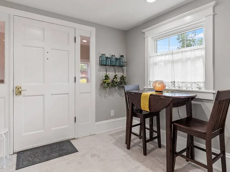 3rd Avenue Dr SE — Photo 17